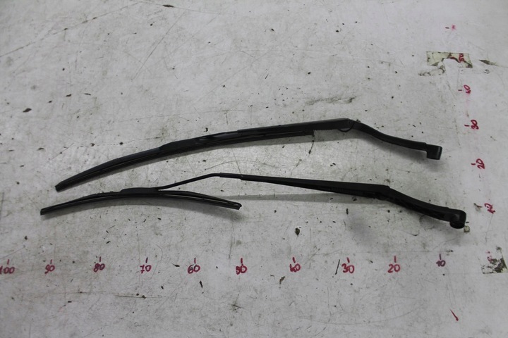 фото №1, Важіль двірники праві перед insignia a 08-13