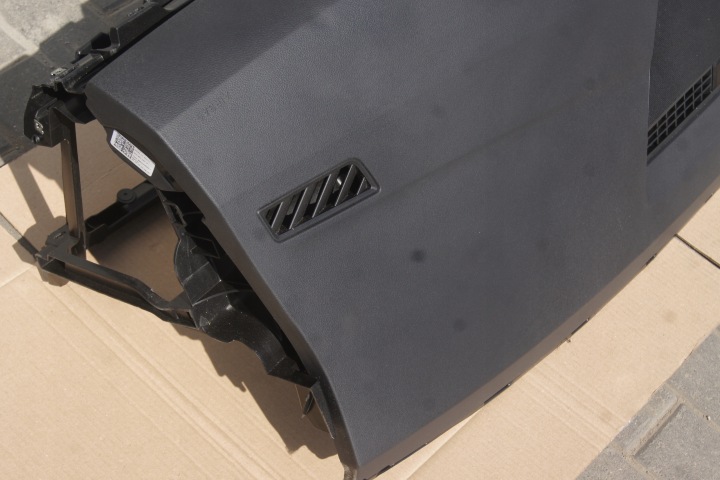 фото №7, Торпедо роздавальна капот vw golf viii