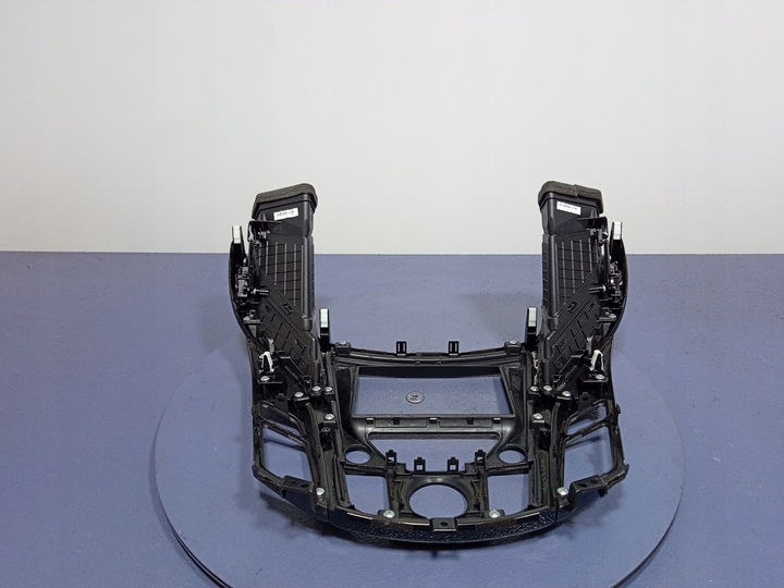 фото №4, Hyundai i40 решётка воздуховод воздуха средняя