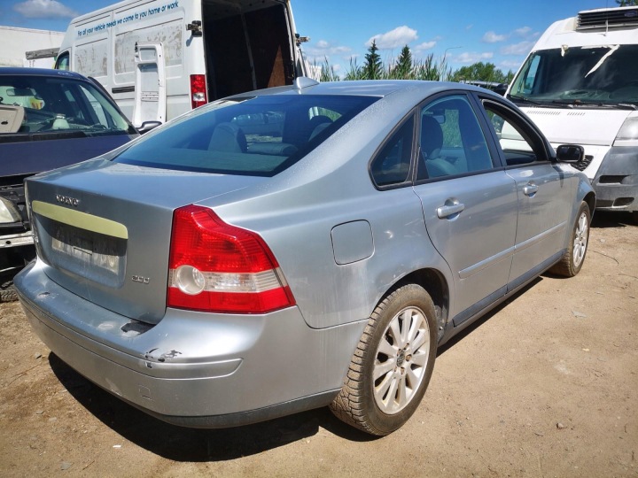 фото №7, Volvo s40 фланеть системы охлаждение крышка корпуса термостата системы chł