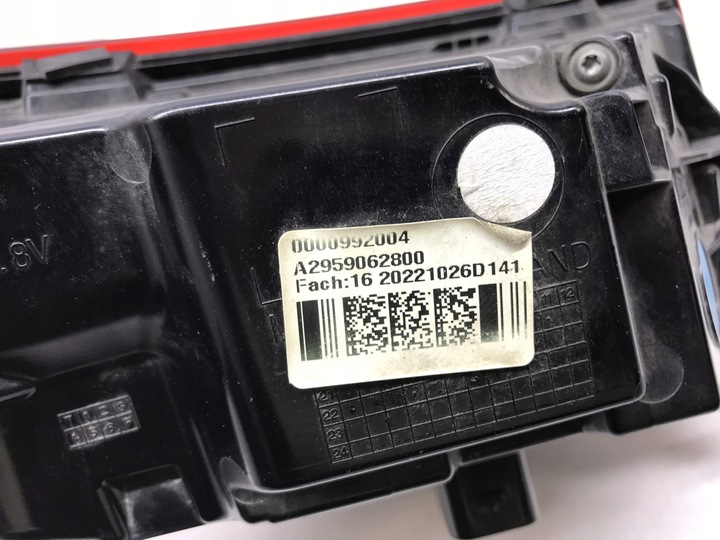 фото №13, Mercedes eqe w295 a295 v295 лампа повний led зад права a2959062800