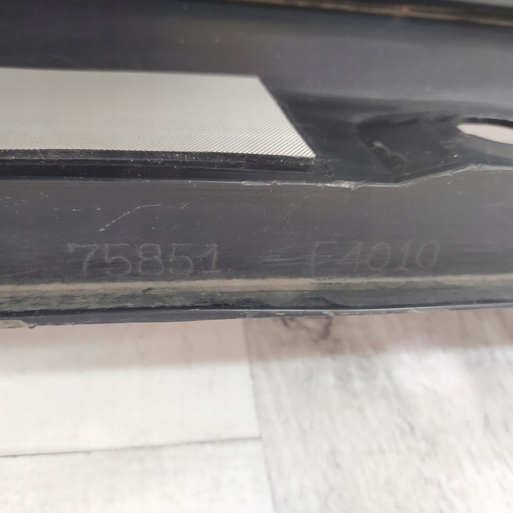 фото №12, Toyota c-hr планка порогова накладка права 75851-f4010