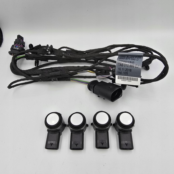 фото №1, Жгут бампера перед 4xpdc audi a4 8w0971095b 15r