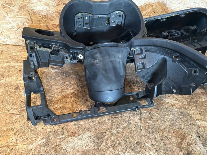 фото №6, Alfa romeo 159 2007 з спереду панель роздавальна