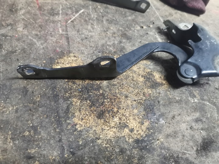 фото №9, Петля капота лівий laguna iii 654010001r ted69 teb66