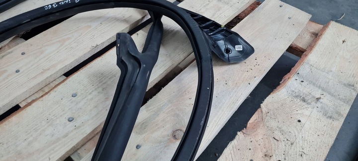 фото №12, Sq8 4m rsq8 q8 прокладка гумова двері ліва лівий перед 24r 4m8831707d