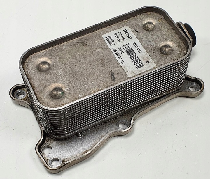 фото №1, Радиатор масла mercedes slk r171 3.0 v6