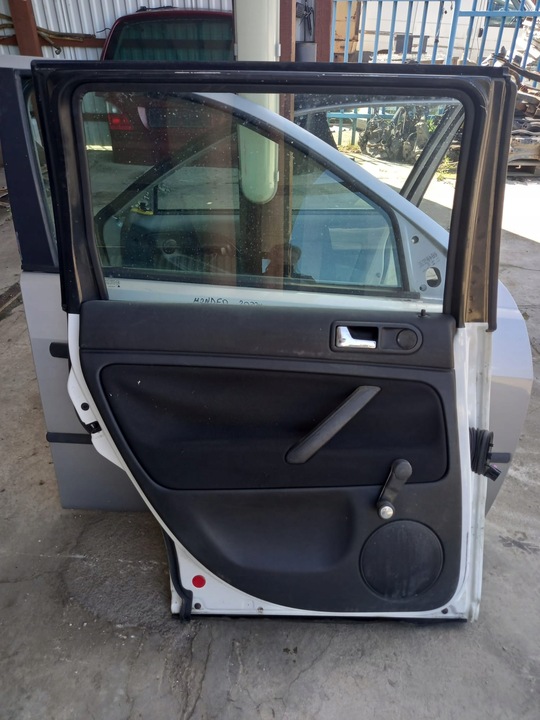 фото №6, Дверь левый зад passat b5 98r lb9a универсал