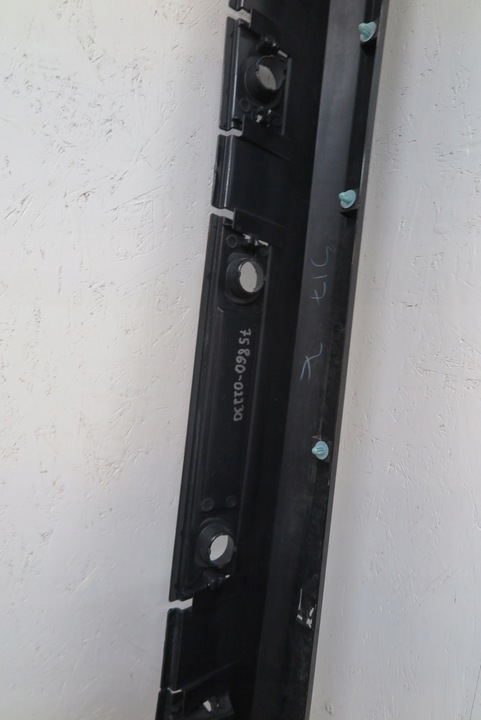 фото №8, Планка порогова накладка ліва toyota corolla e21 sedan 75860-02230