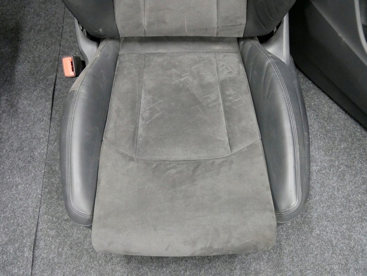 фото №7, Сидіння обшивки комплект шкіра алькантара audi q7 4m