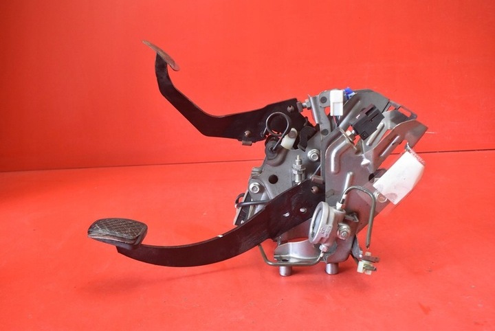 фото №4, Педаль педали тормоз сцепление subaru outback 4 iv 09-12