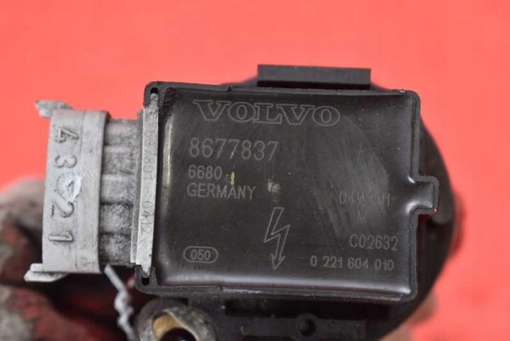 фото №6, Катушка зажигания 8677837 volvo v50 2.4 mt 170 km 03-11