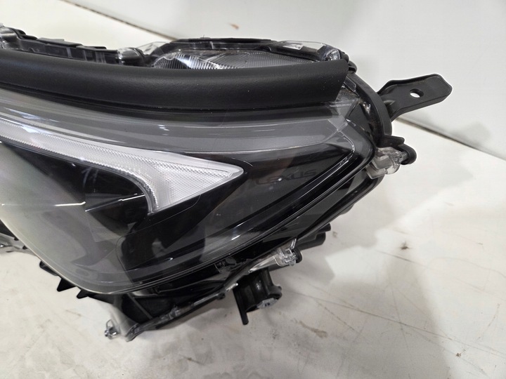 фото №7, Лампа ліва передня перед lexus lbx повний led 23-