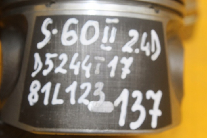 фото №11, Поршень volvo s60 ii v60 2.4 bit d5244t17 81l123 174