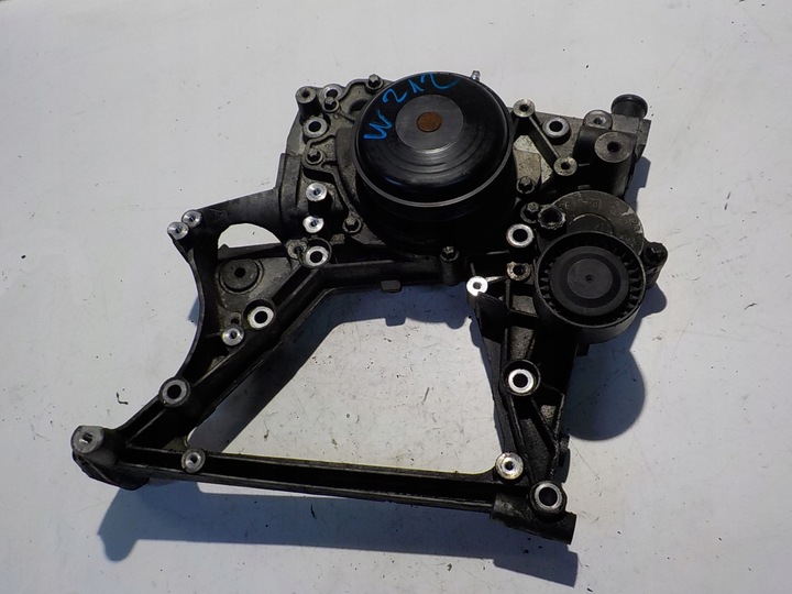 фото №1, Mercedes w212 2.2 cdi основа насоса води