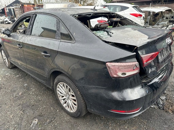фото №6, Audi a3 8v sedan pas задній ванна ly9b