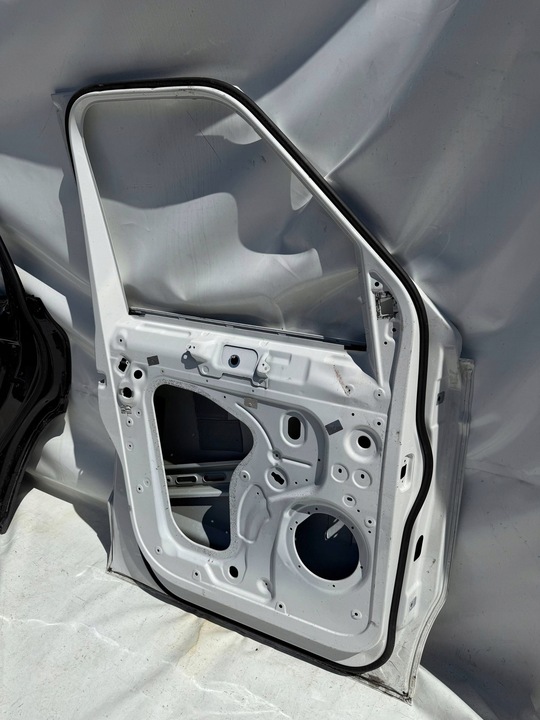 фото №12, Vw t7 2023 7t0 двері ліві перед передні 7t0831311 7t0831055 7t0837469