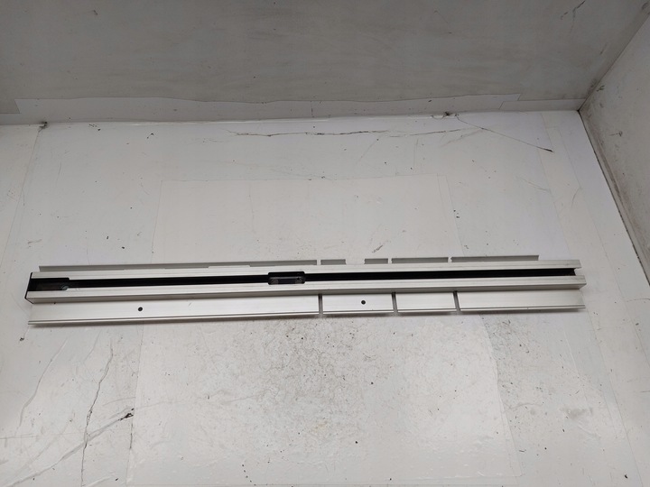 фото №7, Bmw x4 f26 g01 планка шина направляюча багажника права 2704748 003320002600