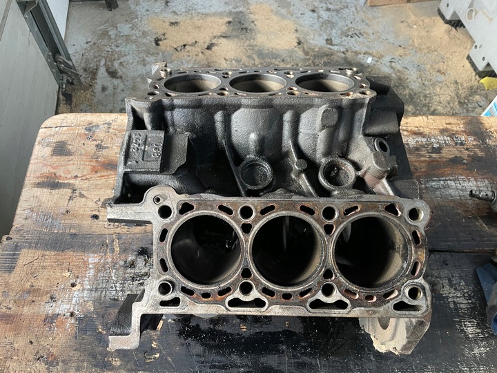 фото №1, Блок двигуна jeep grand cherokee wk2 3.0 crd exf vm23d vm63d