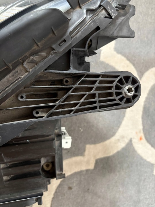 фото №10, Mercedes cls w218 a2188202859 фара праве повний led фара