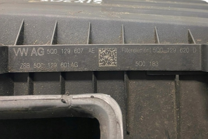 фото №8, Корпус фільтра повітря vw golf vii варіант ba5, bv5 5q0129607ae 1.6l