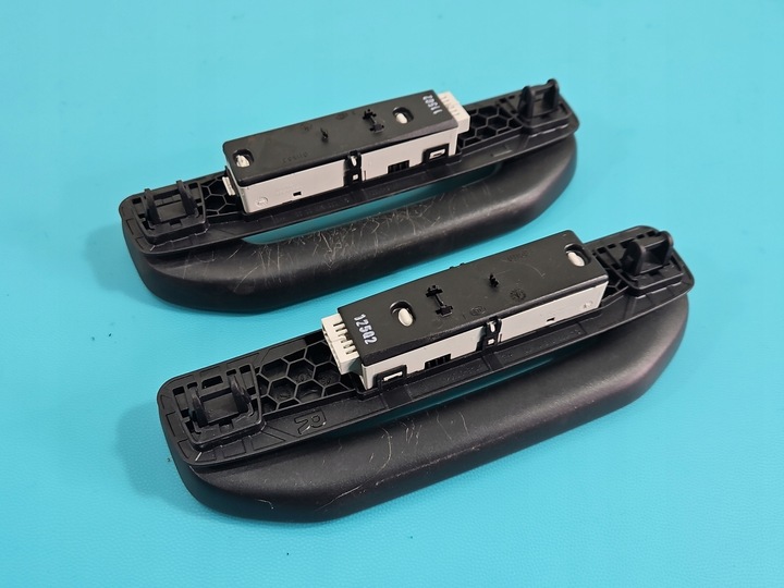 фото №16, Стеля mercedes c w205 sedan темне чорна європа