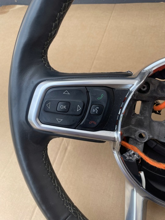 фото №7, Jeep wrangler jl sahara 2018+ кермо мультифункція з підігрівом шкіра