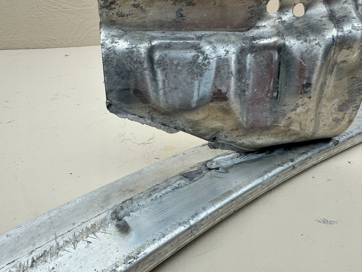 фото №11, Tesla модель 3 iii 17r- балка передняя нижняя усилитель бампера 1084894-00