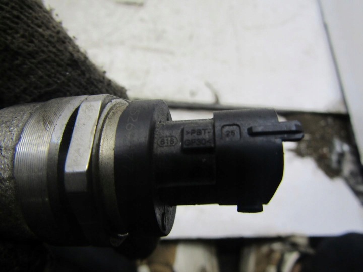фото №6, Паливна рейка  датчик 1.6 ddis suzuki vitara iii 55272135