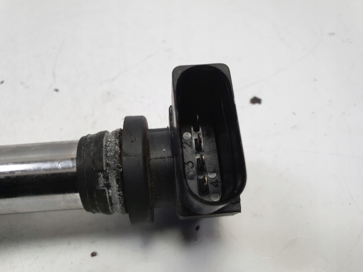 фото №6, Vw golf v audi a3 8p 1.6 fsi катушка зажигания 036905715f