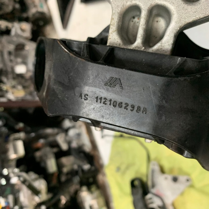 фото №6, Renault captur ii 1.6 e-tech гибрид подушка двигателя 112320745r 112106298r