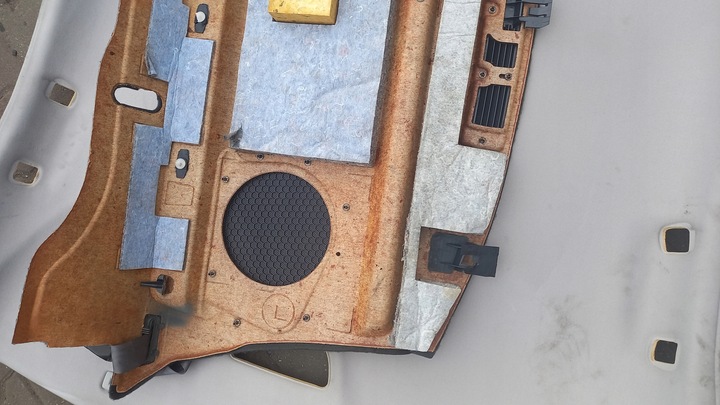 фото №7, Полиця багажника volvo s60 02 sedan 2.4d5