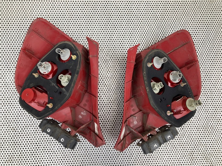 фото №11, Комплект лампа зад задних honda civic 7 vii hb ori ==oem== европа