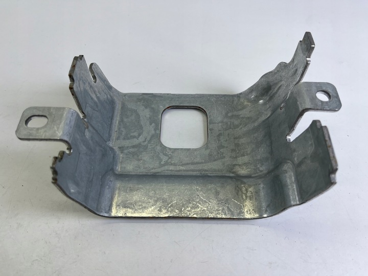 фото №5, Bmw f39 f45 f46 f48 держатель крепление консоли средней 9346224 org.