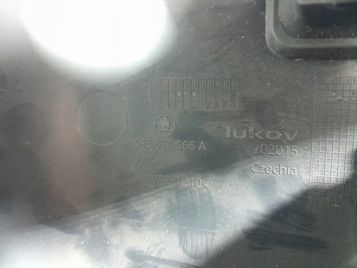 фото №5, Skoda octavia iv защита колонки рамка спидометра 5e3858566a