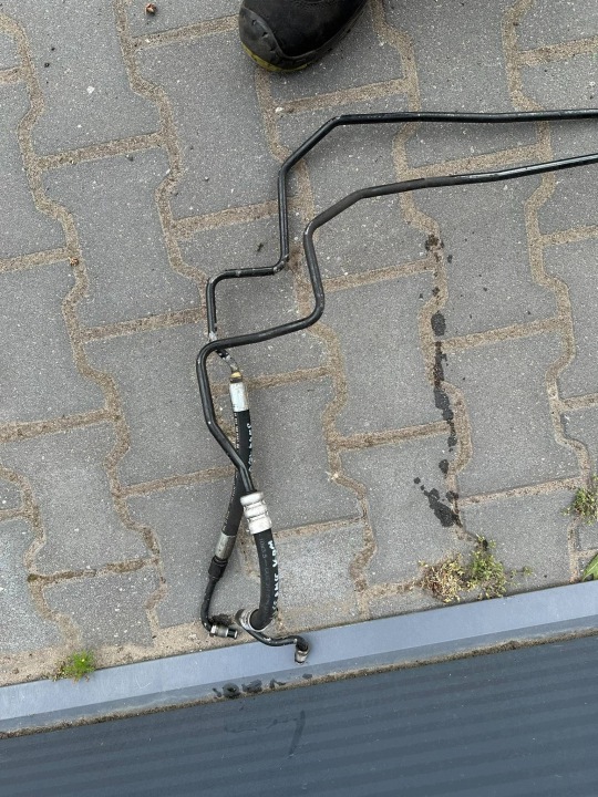 фото №12, Трубка  abc подвески шланг масла mercedes sl r230 55 amg компрессор