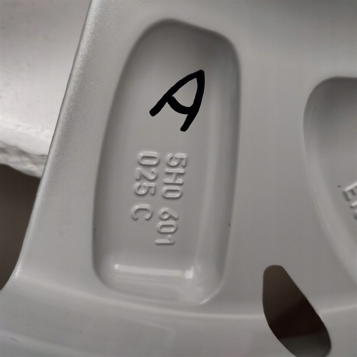 фото №13, Диск vw golf 8 viii 5h 16 дюймов 7.5j et51 5h0601025c