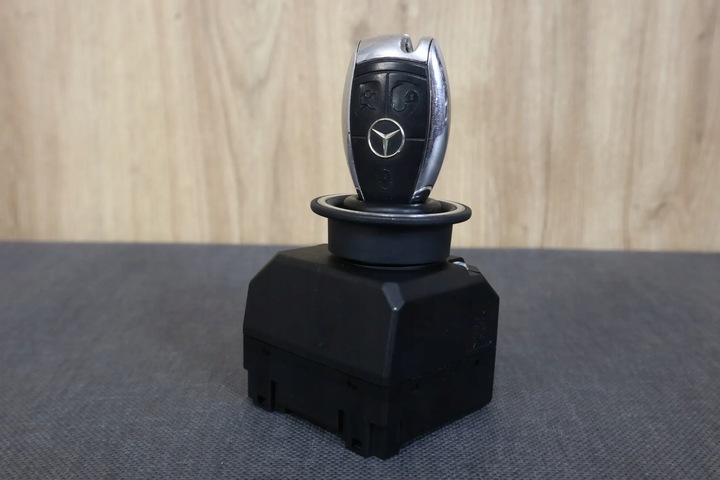 фото №1, Mercedes ml w164 рестайлинг замок зажигания ключ a1645451308