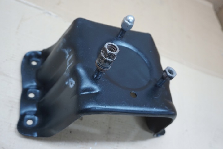 фото №5, Hyundai galloper держатель крепление колёса запасного 98-03r