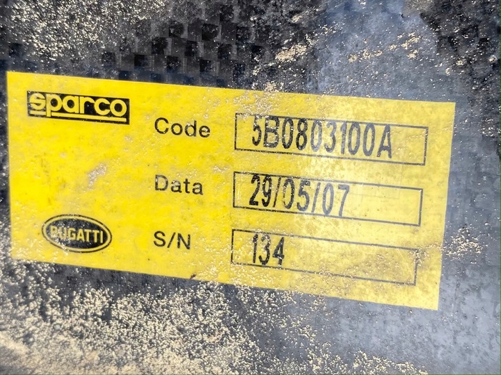 фото №7, Bugatti veyron карбон планка порогова rh 5b0803100a