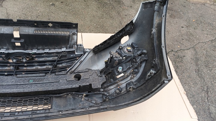 фото №12, Hyundai tucson ii iii 15-18r бампер передний комплектный u3s pdc ксенон