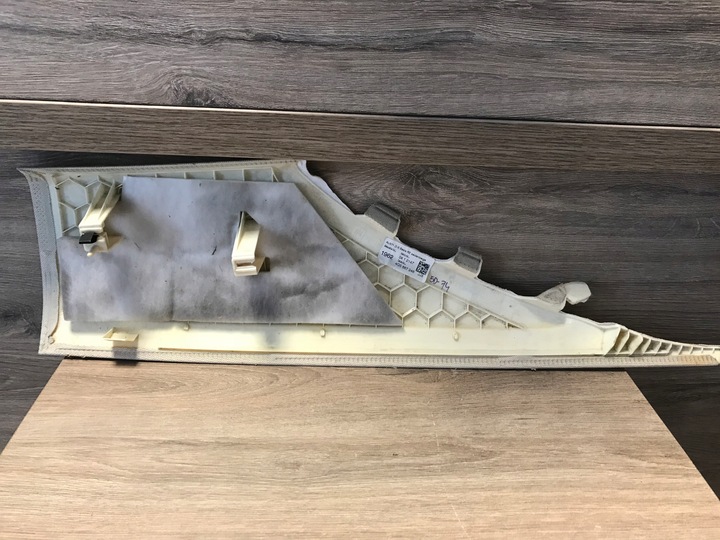 фото №2, Захист обшивка стійка праві зад audi a6 c7