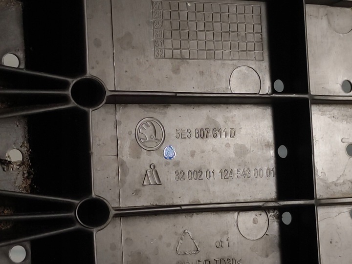 фото №8, Skoda octavia iv 4 5e3 спойлер бампера перед 5e3807611d