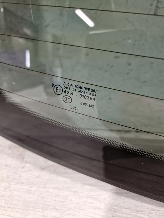 фото №7, Скло задня porsche macan 95b