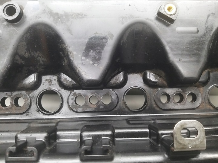 фото №10, Крышка клапанов 1.8 did 4n13 mitsubishi asx lancer 4008 c4 hdi 150km