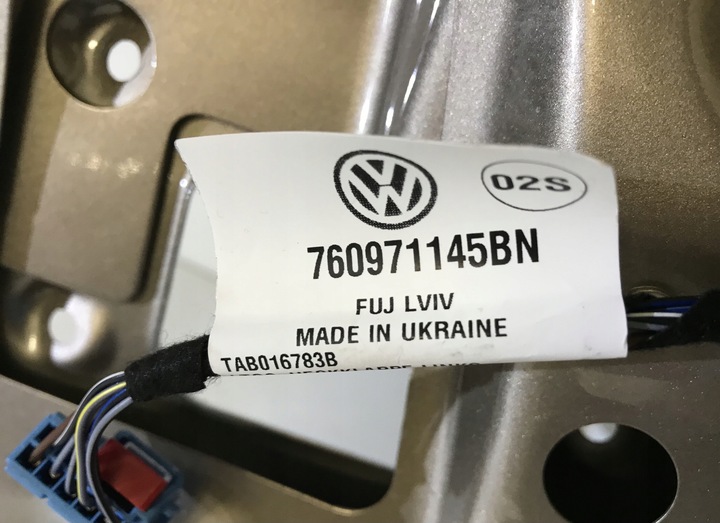 фото №12, Vw touareg iii 3 кришка задня багажника 760 lc1y