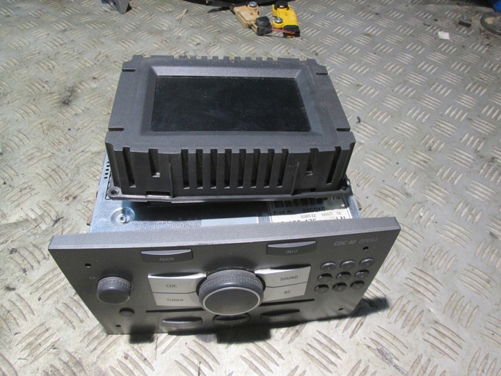 фото №1, Радіо радіопрогравач дисплей cdc40 tigra b vectra c 02- 13188475