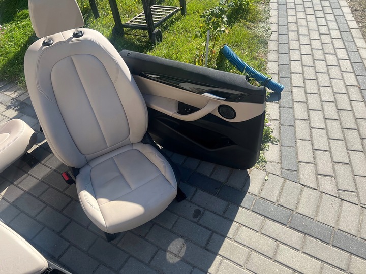 фото №12, Сиденья обшивки диван bmw x1 f48 skura бежево-серый