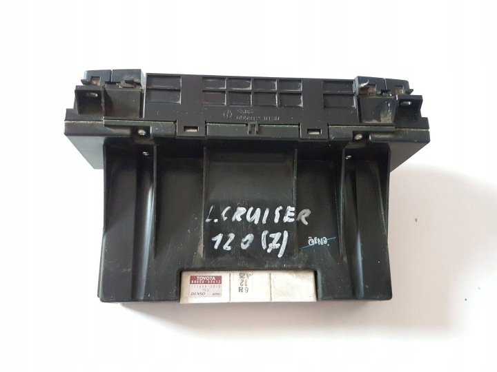 фото №8, 2008 toyota land cruiser j120 панель климат-контроля 8865060612