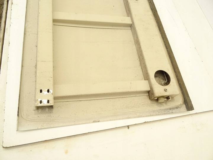 фото №7, Кришка багажника права isuzu бірюзовий біла